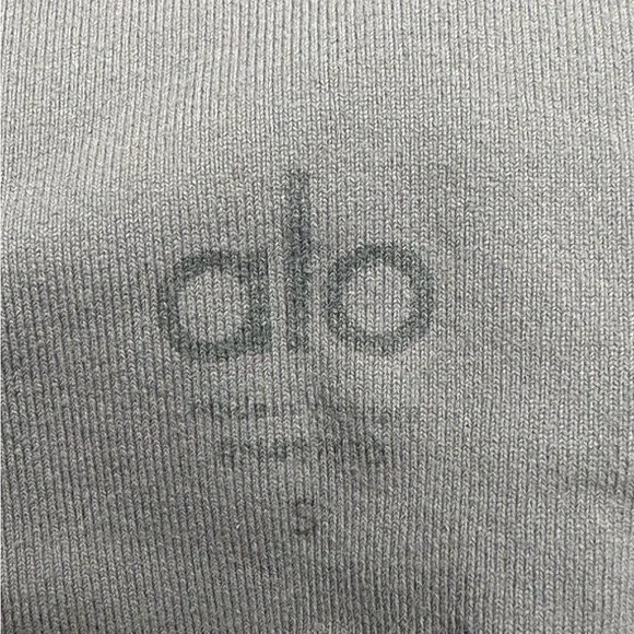 Alo Gray Leggings with Side Ladder Detail - Picture 4 of 4